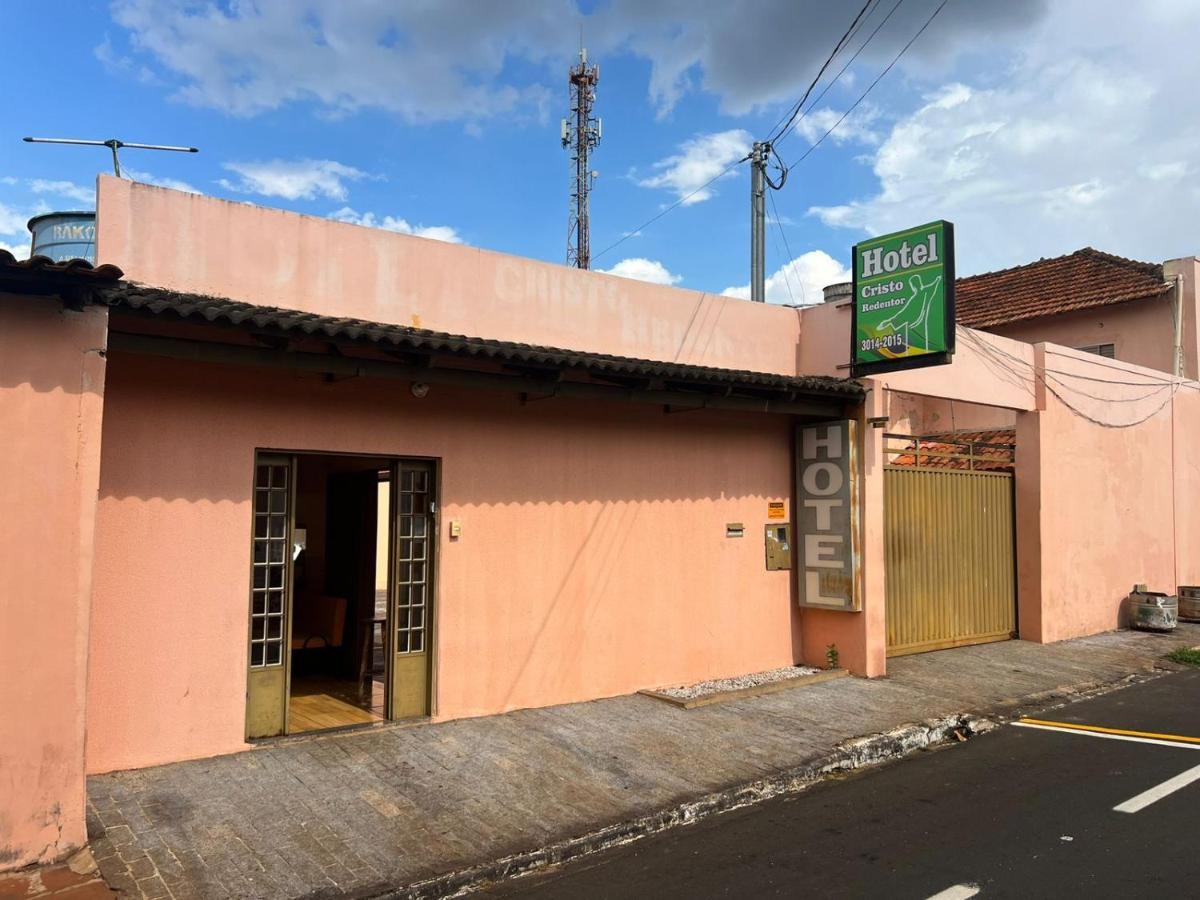 Hotel Cristo Redentor Jataí Εξωτερικό φωτογραφία